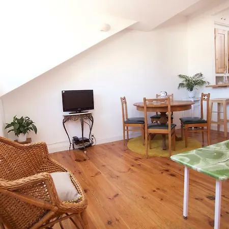 Castelinhos * ליסבון